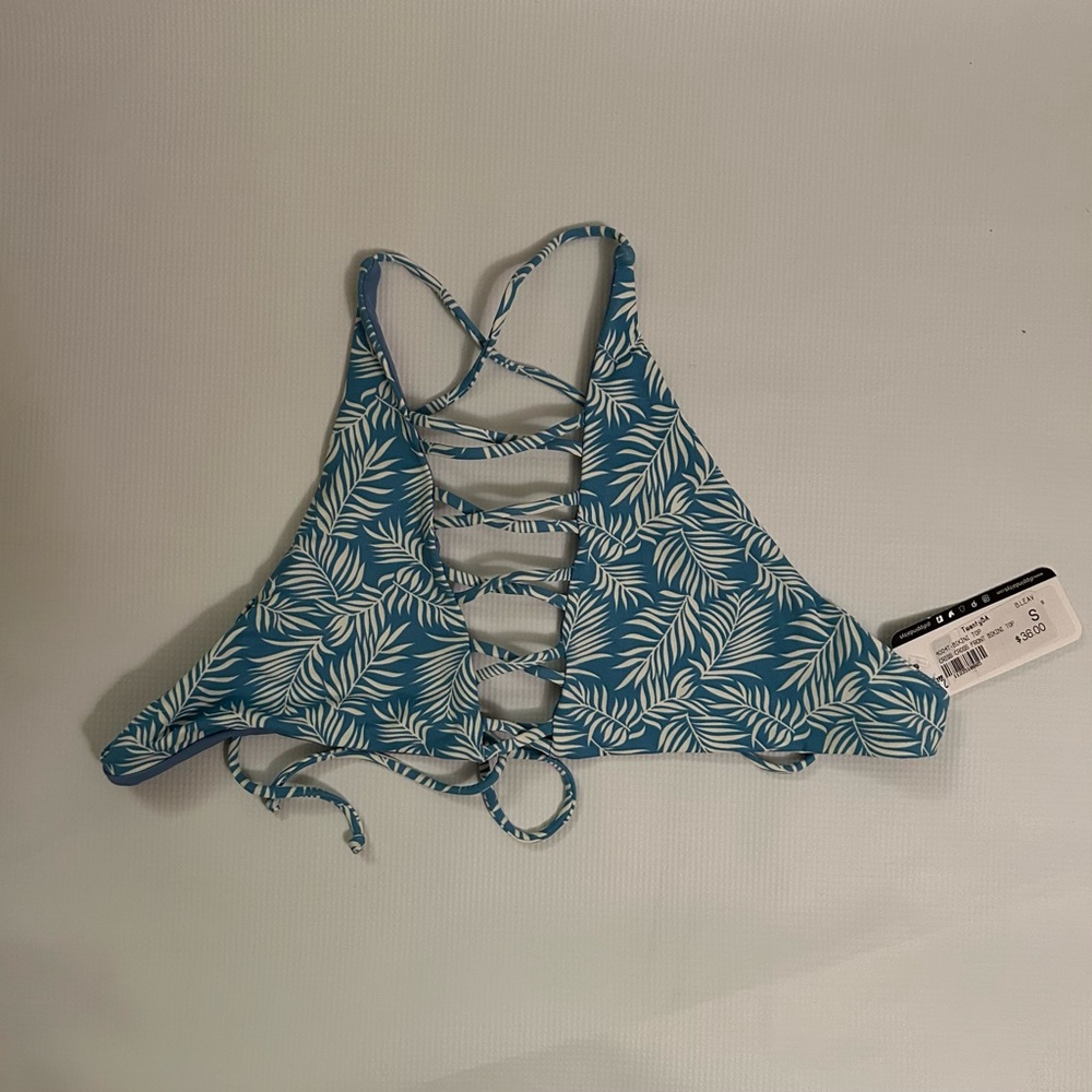Criss Cross Front Bikini Top | Small